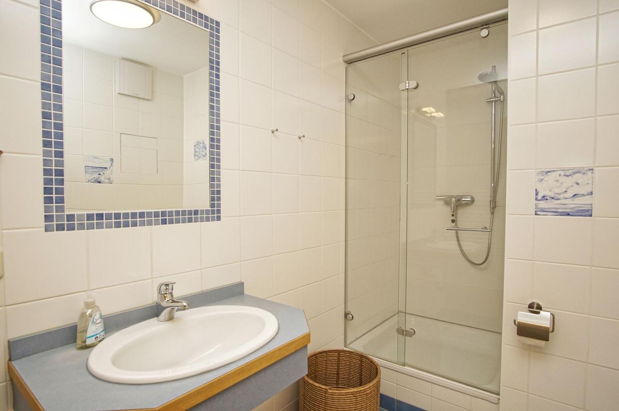 Ferienwohnung Mit Traumhaftem Meerblick - Haus Am Meer Fewo 11 Lohme Zewnętrze zdjęcie